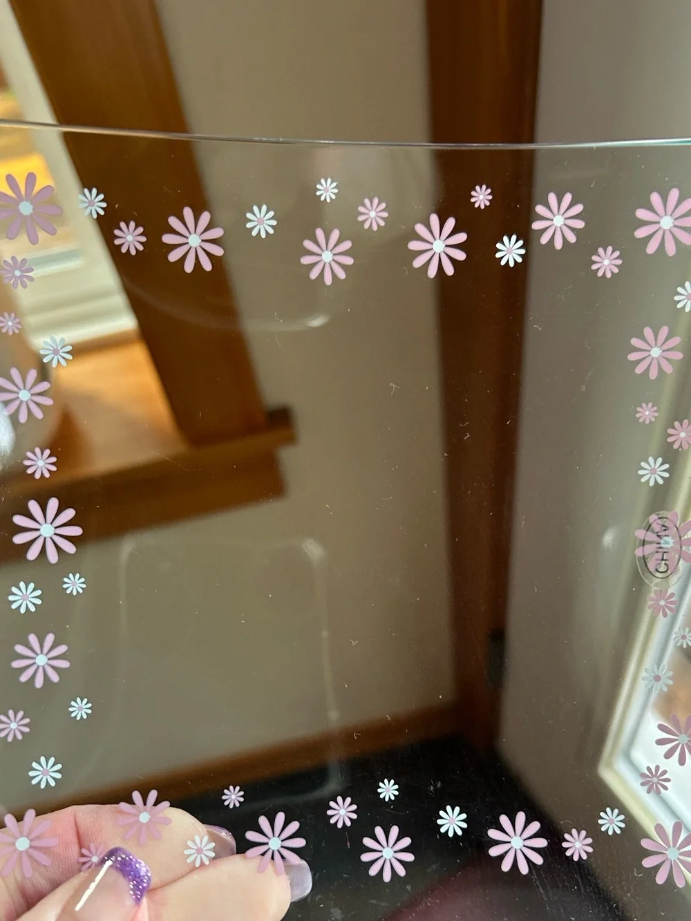 (4)Pampered Chef #2818 Pink & White Daisy Dessert Plates 6”x6” Help Whip Cancer.